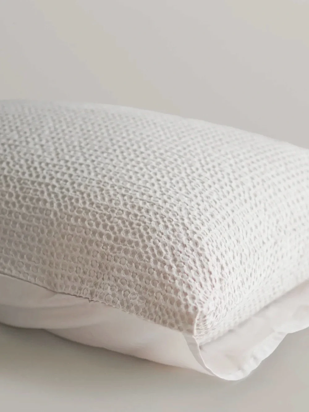 Quince Organic Luxe Honeycomb Sham Set in Sand